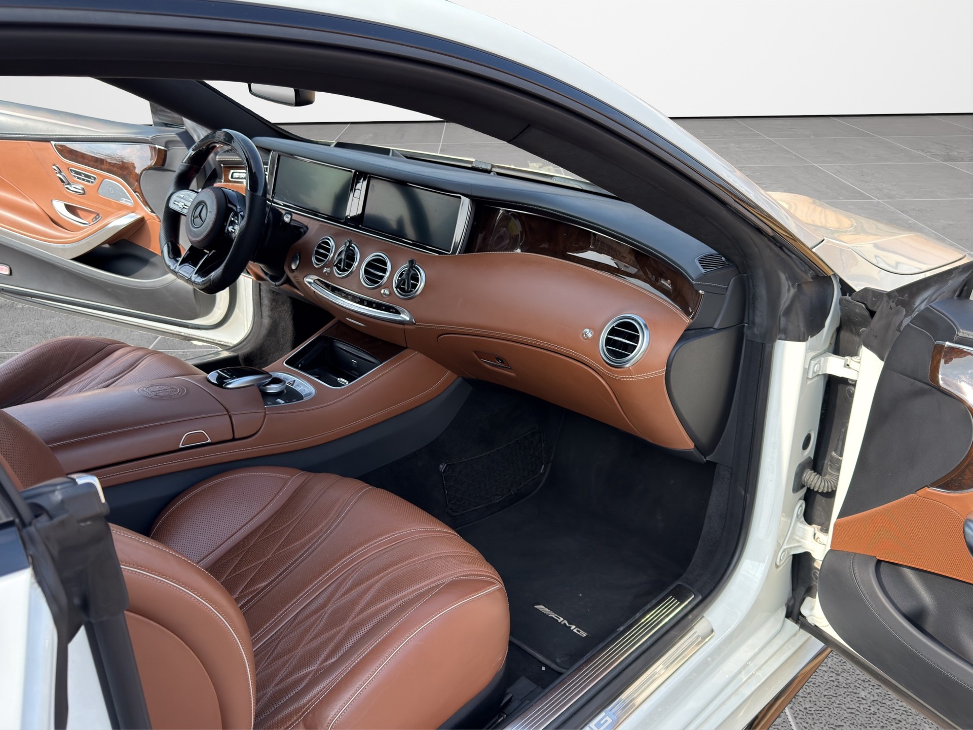 MERCEDES-BENZ S 63 AMG coupé 4Matic Speedshift MCT-image-12