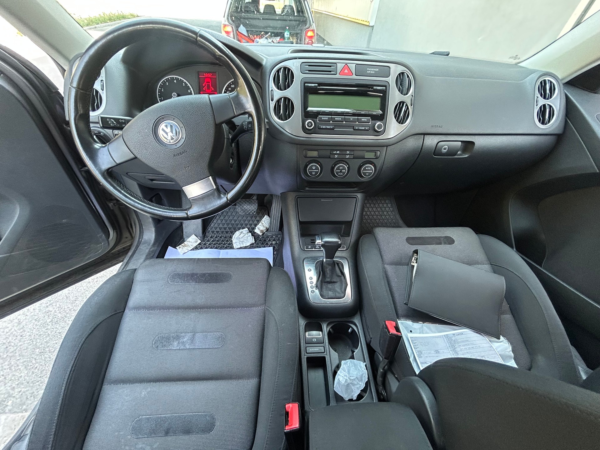 VW Tiguan 2.0 TSI Sport&Style Tiptronic-image-7