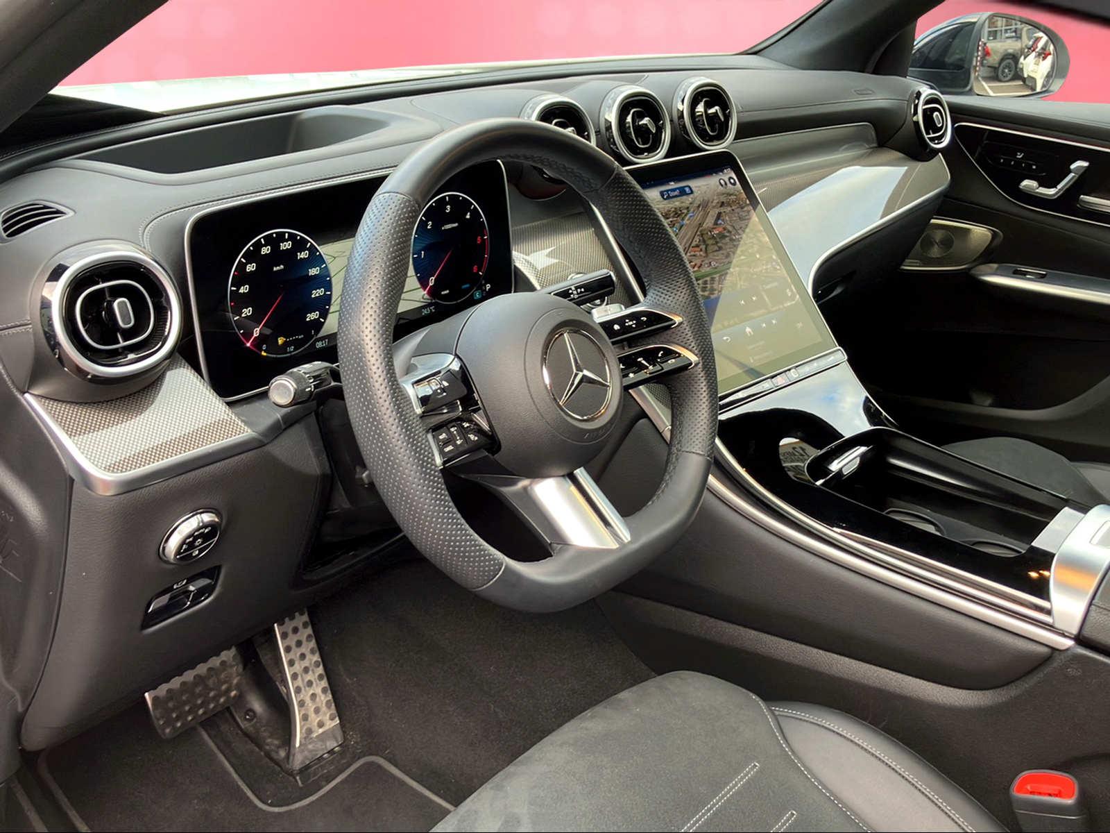 MERCEDES-BENZ GLC 300 d AMG Line 4matic Coupé-image-4
