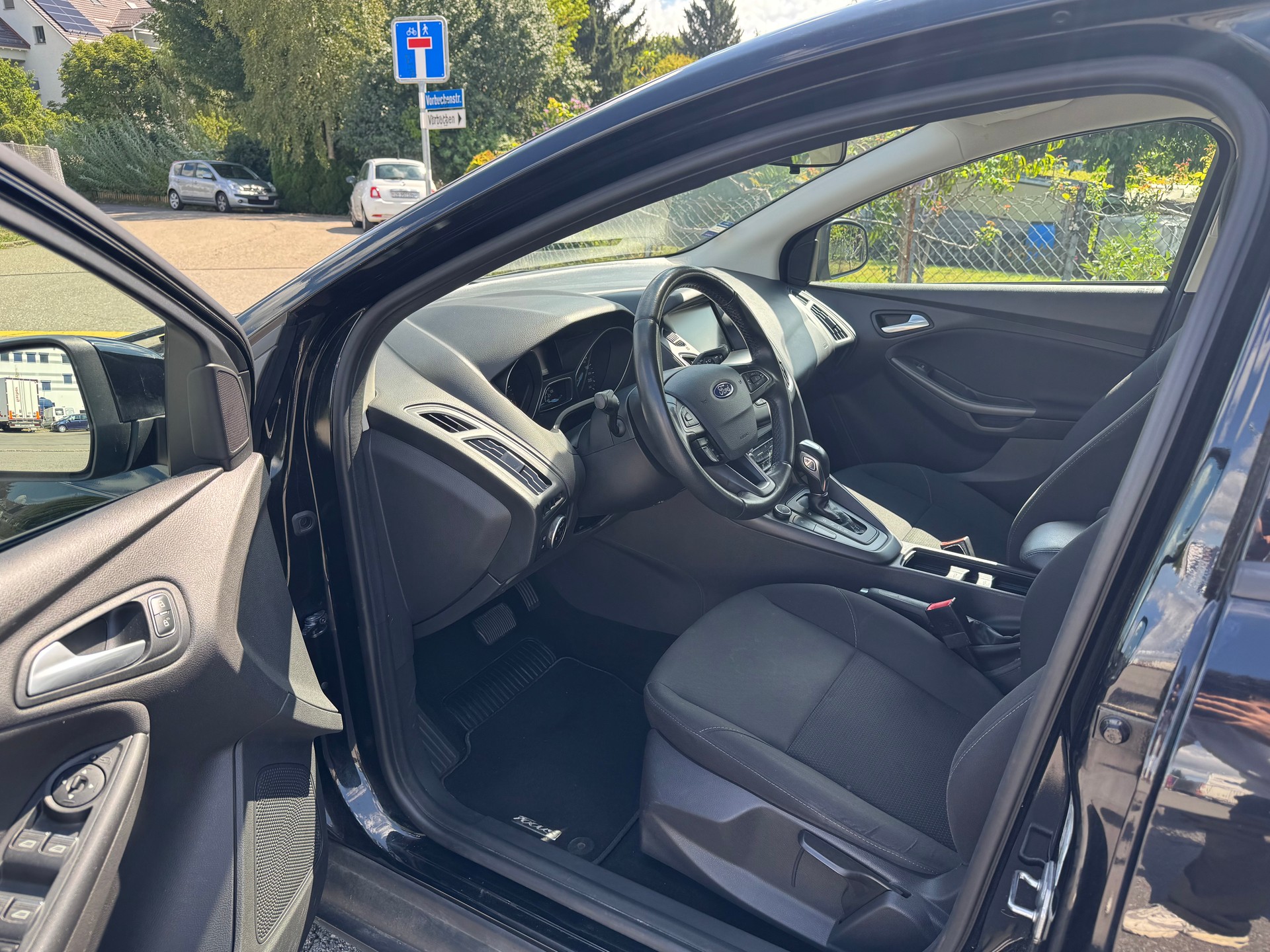 FORD Focus 1.0 SCTi Freetech Automatic-image-14