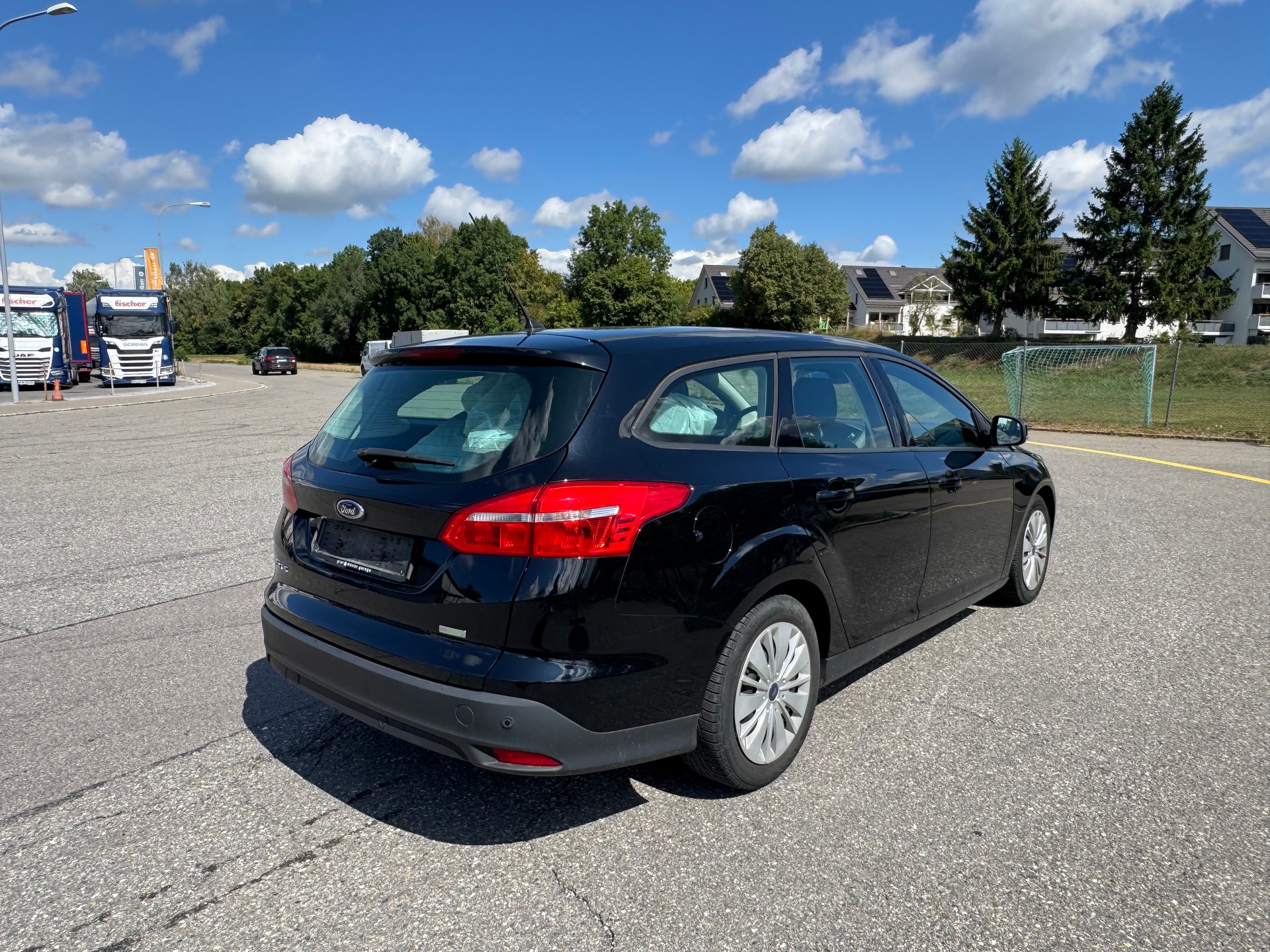 FORD Focus 1.0 SCTi Freetech Automatic-image-7