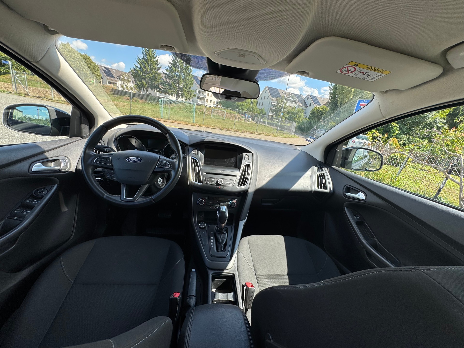 FORD Focus 1.0 SCTi Freetech Automatic-image-9