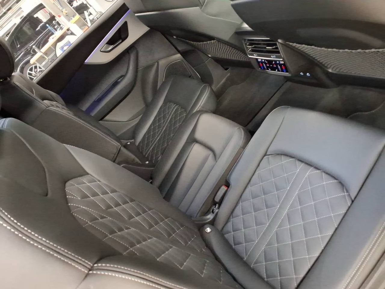 AUDI Q7 SUV TFSI qu.250 kW S line*7-Plätzer,S-Sportsitze-Rautensteppung,5-Jahre Werksgarantie,Np.145'190.-*-image-8