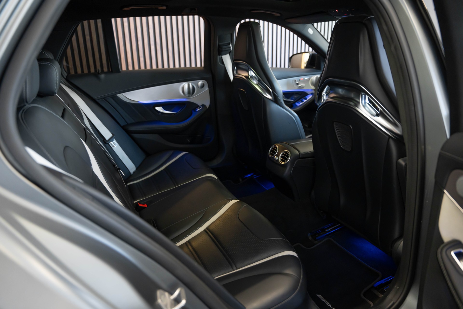 MERCEDES-BENZ C 63 S AMG-image-20