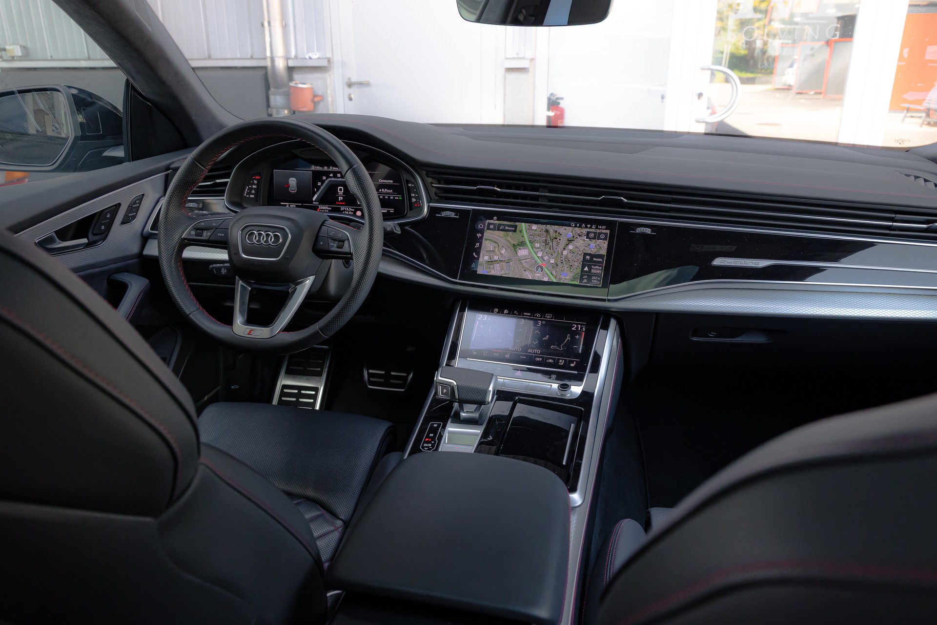 AUDI SQ8 SUV TFSI quattro tiptronic-image-5