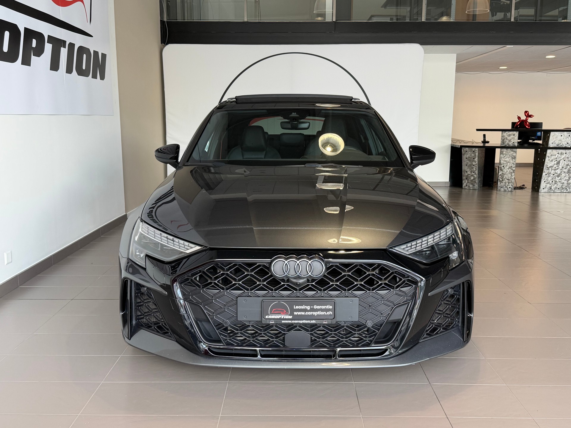 AUDI RS3 Sportback 2.5 TSI quattro S-tronic-showroom-element-2