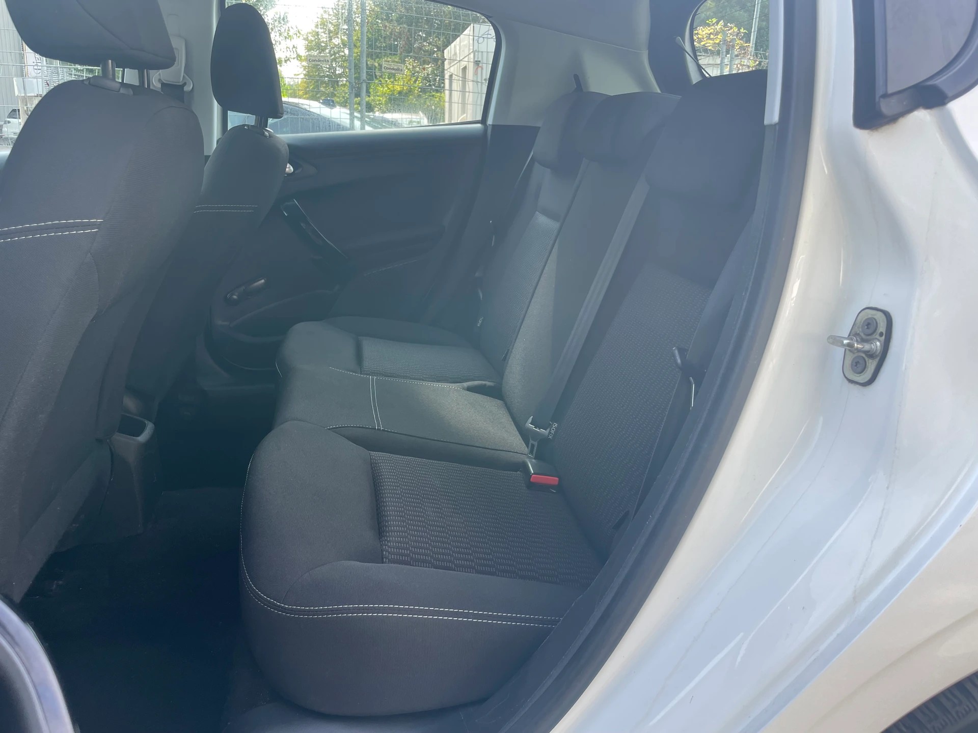 PEUGEOT 208 1.5 BlueHDi Active-image-7