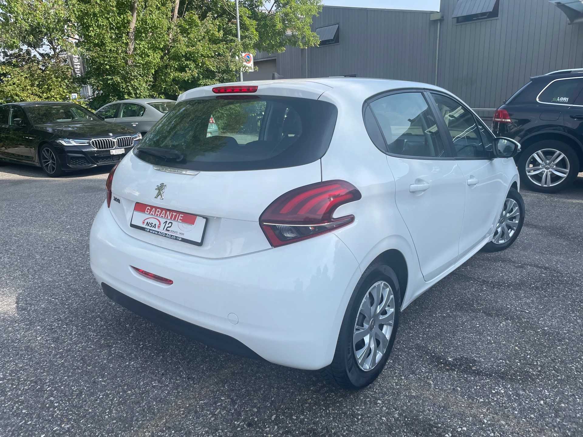 PEUGEOT 208 1.5 BlueHDi Active-image-4