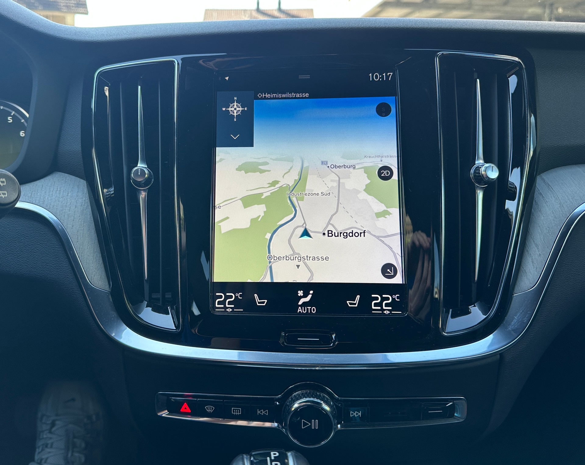 VOLVO V60 Cross Country T5 AWD Geartronic-image-10