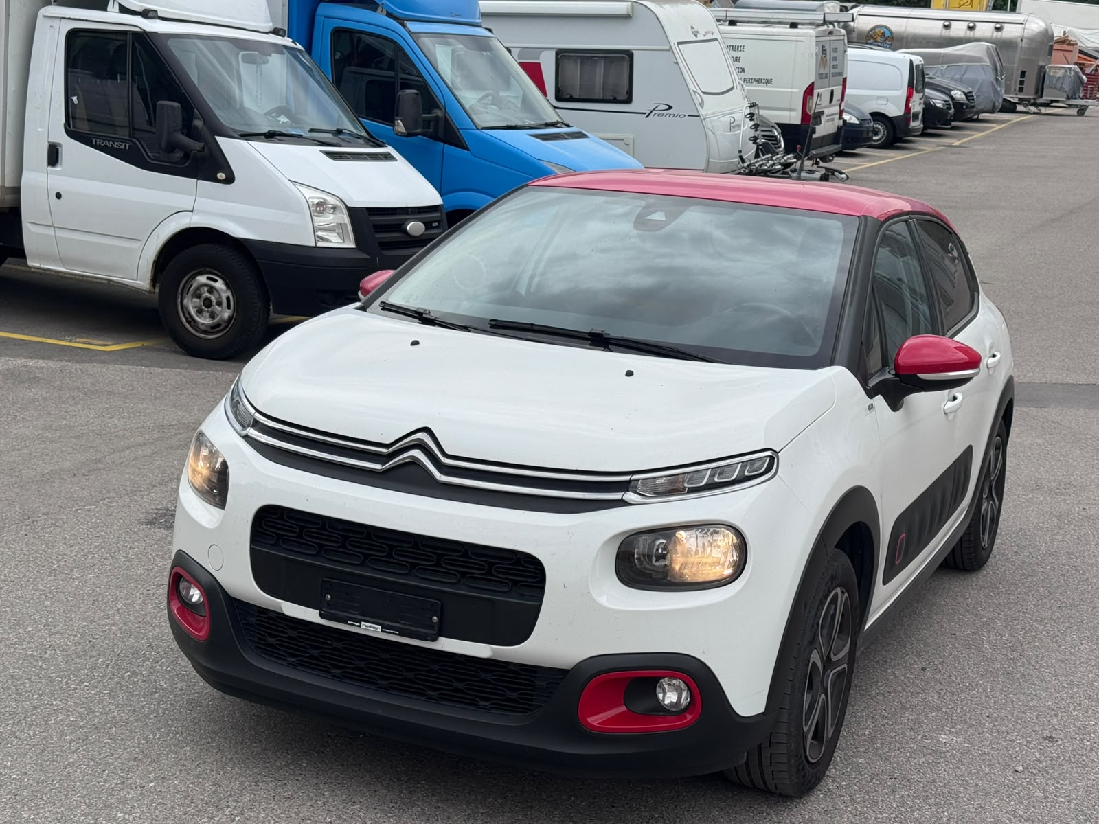 CITROEN Citroën C3 Shine 1.2, 110 PS - Roué été et hiver - Automatique --showroom-element-2