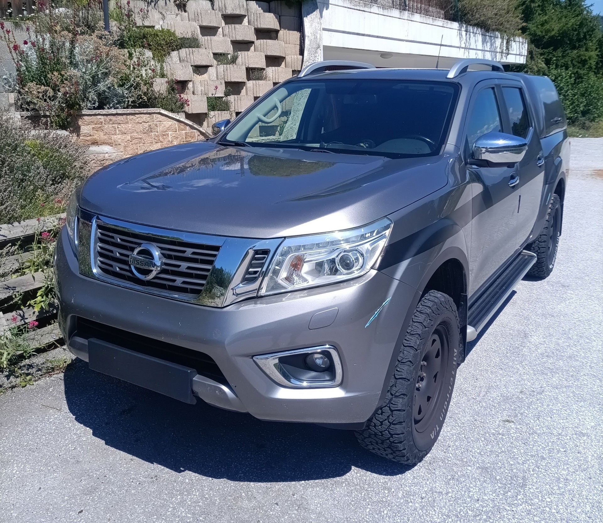 NISSAN 2.3 dCi Double Cab Acenta-image-0