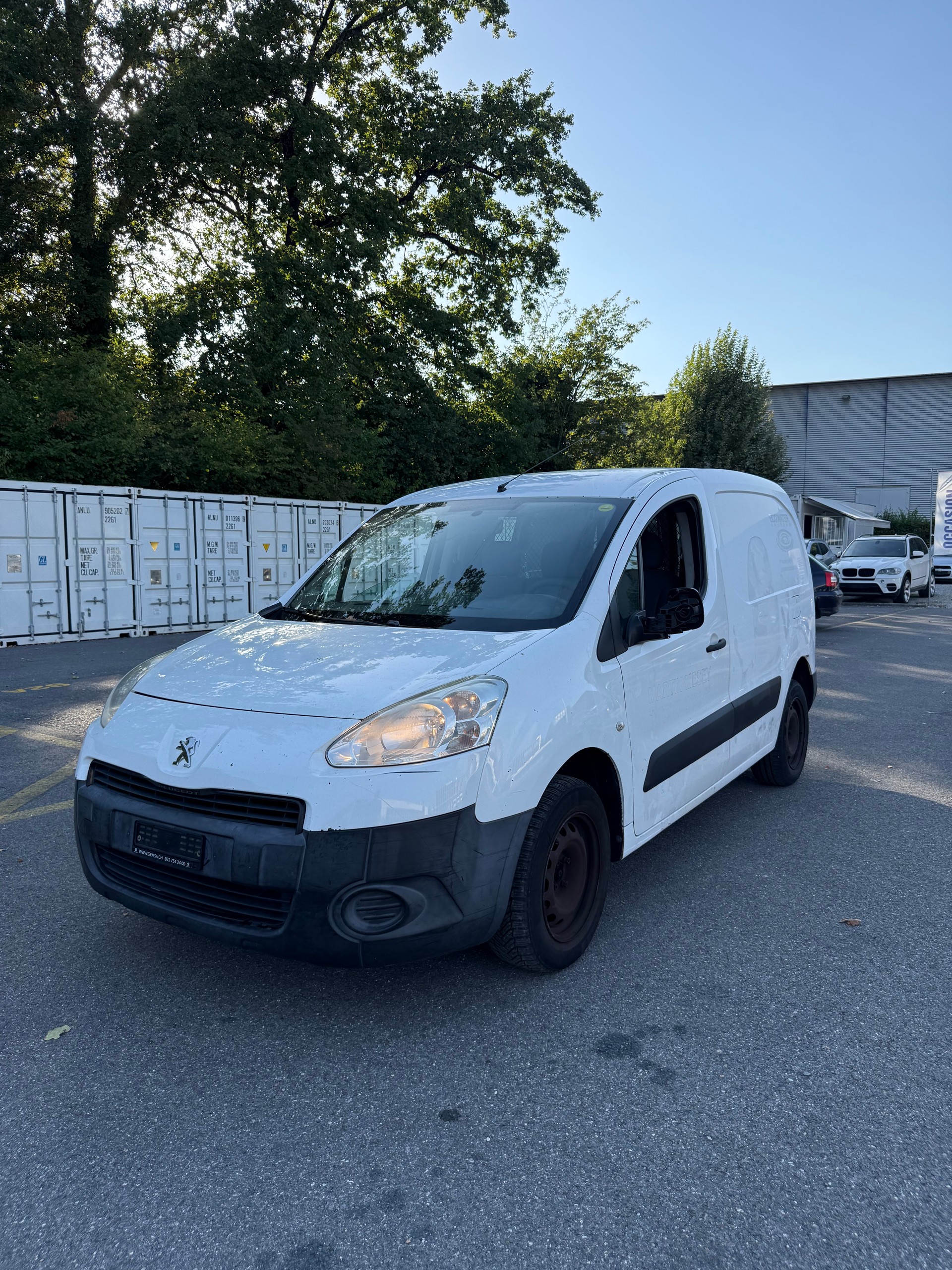 PEUGEOT Partner 1.6 e-HDI Urban Pack