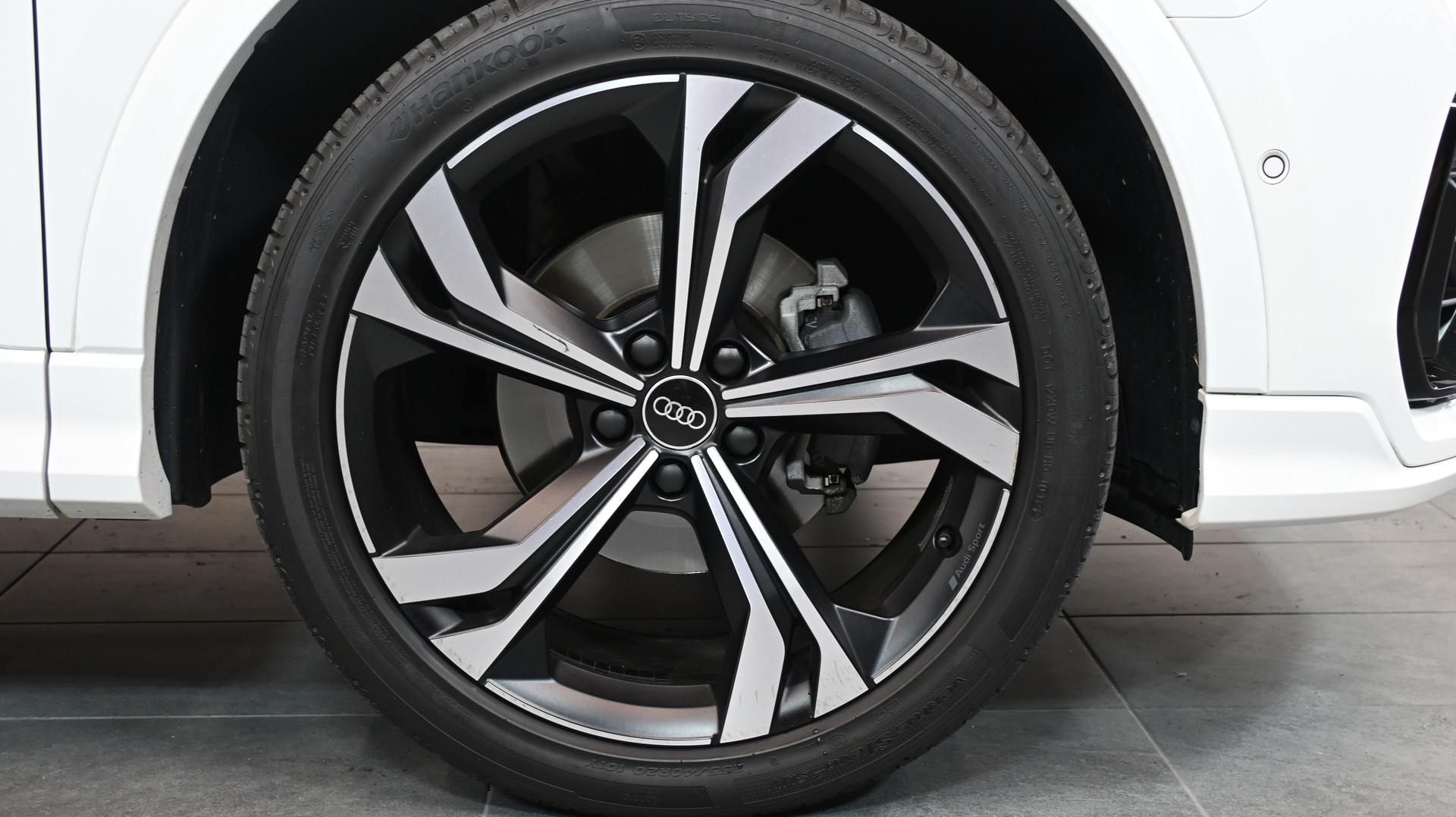 AUDI Q3 35 TFSI S line Attraction S-tronic-image-8