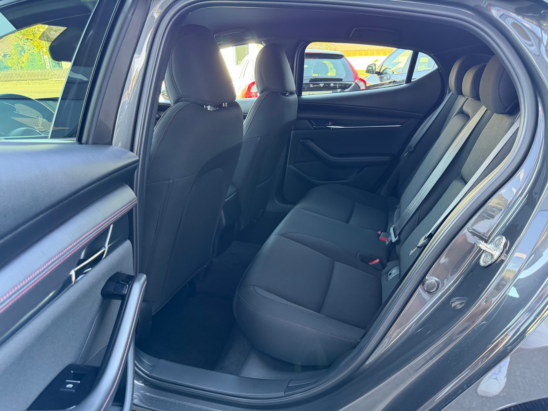 MAZDA 3 Hatchback SKYACTIV-X M Hybrid 186 Homura Automat-image-20