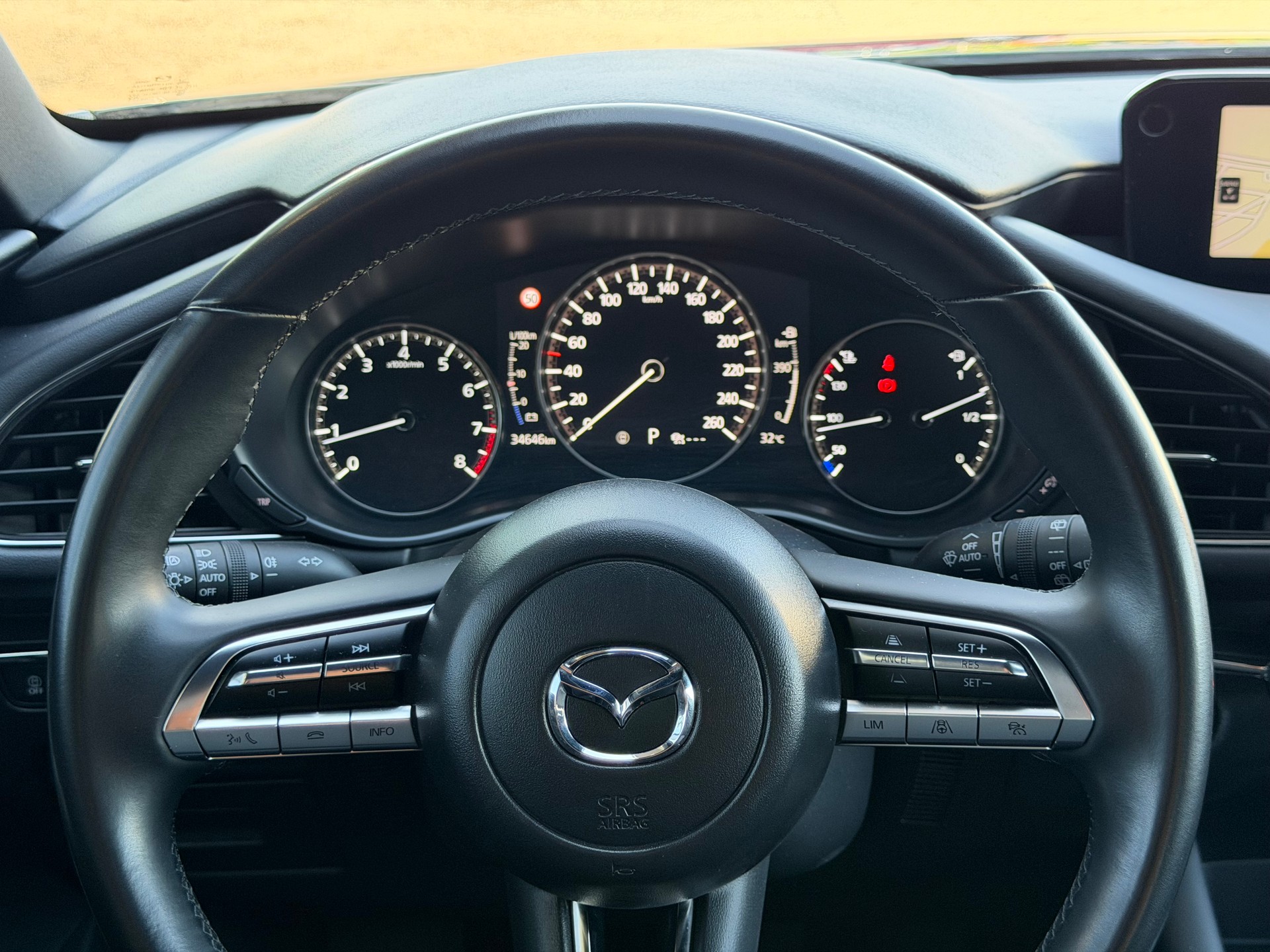 MAZDA 3 Hatchback SKYACTIV-X M Hybrid 186 Homura Automat-image-13