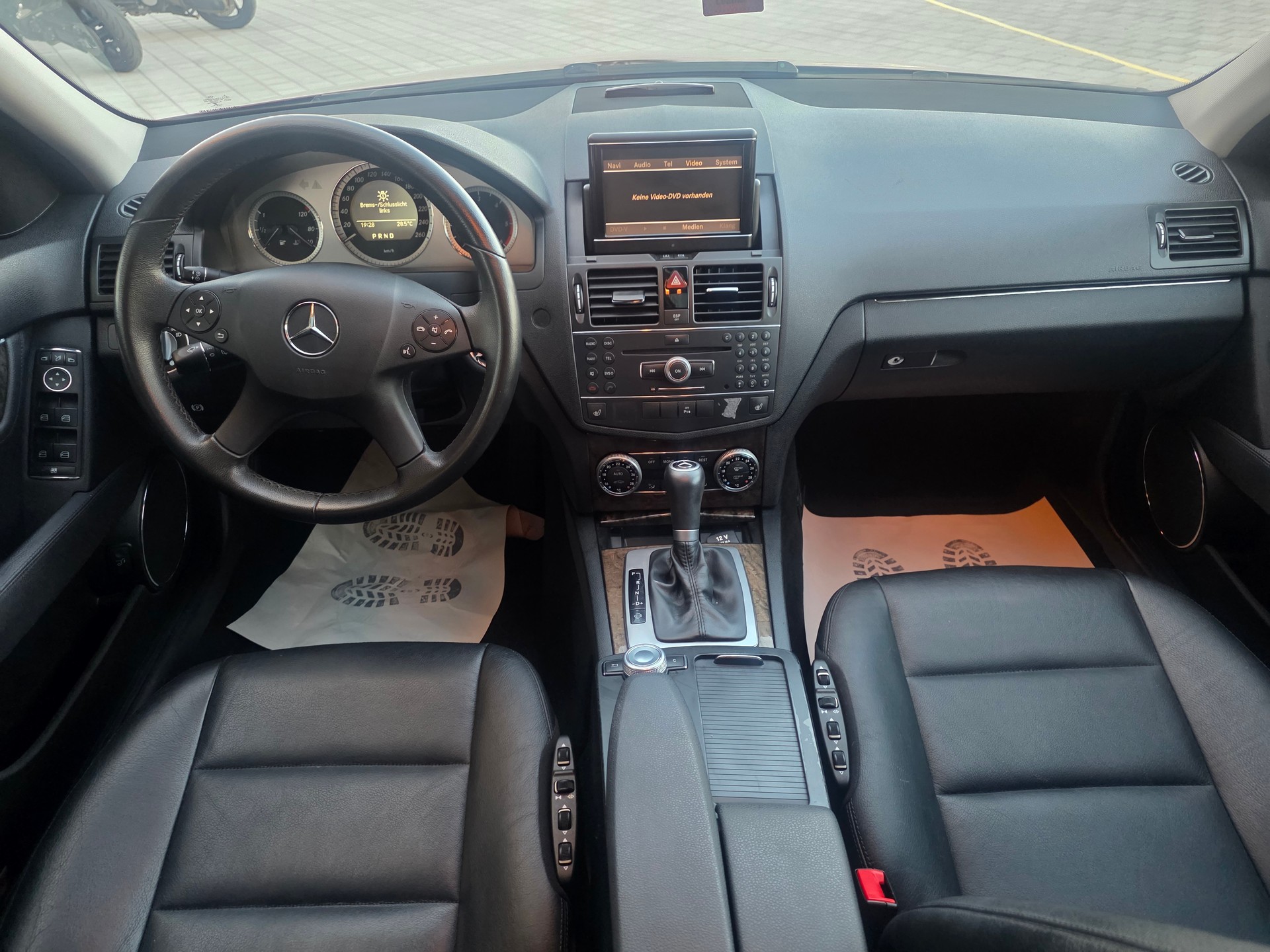 MERCEDES-BENZ C 350 CDI (320 CDI) Avantgarde 4Matic 7G-Tronic-image-9