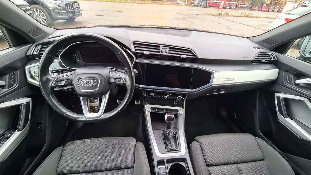 AUDI Q3 40 TDI quattro S-tronic ** 200 PS ** Gr-Navi ** RF-Kamera ** Abstandsregelsysteme ** Frisch Ab MFK & Service **-image-10
