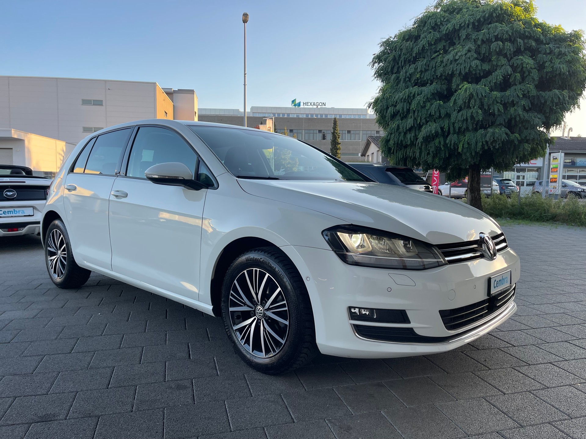 VW Golf 1.2 TSI Allstar-image-2
