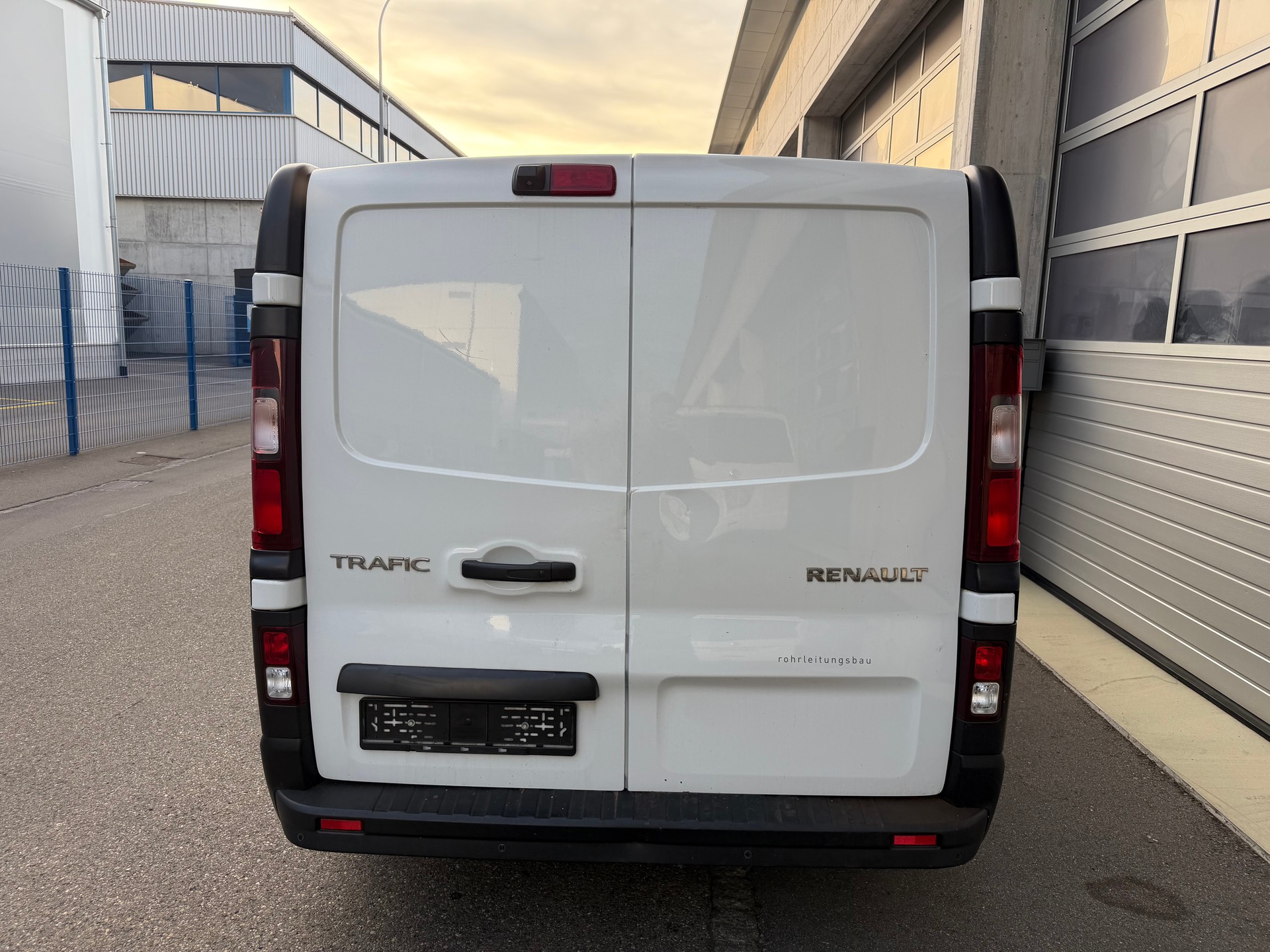 RENAULT Trafic 1.6 ENERGY TwinT. dCi125 2.9t Busin. L1H1-showroom-element-3