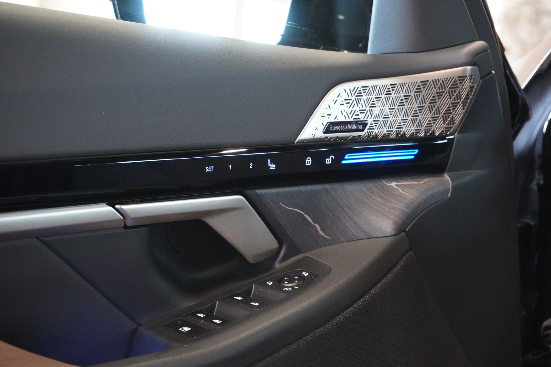 BMW 540d xDrive 48V Touring M Sport Pro Steptronic-image-11