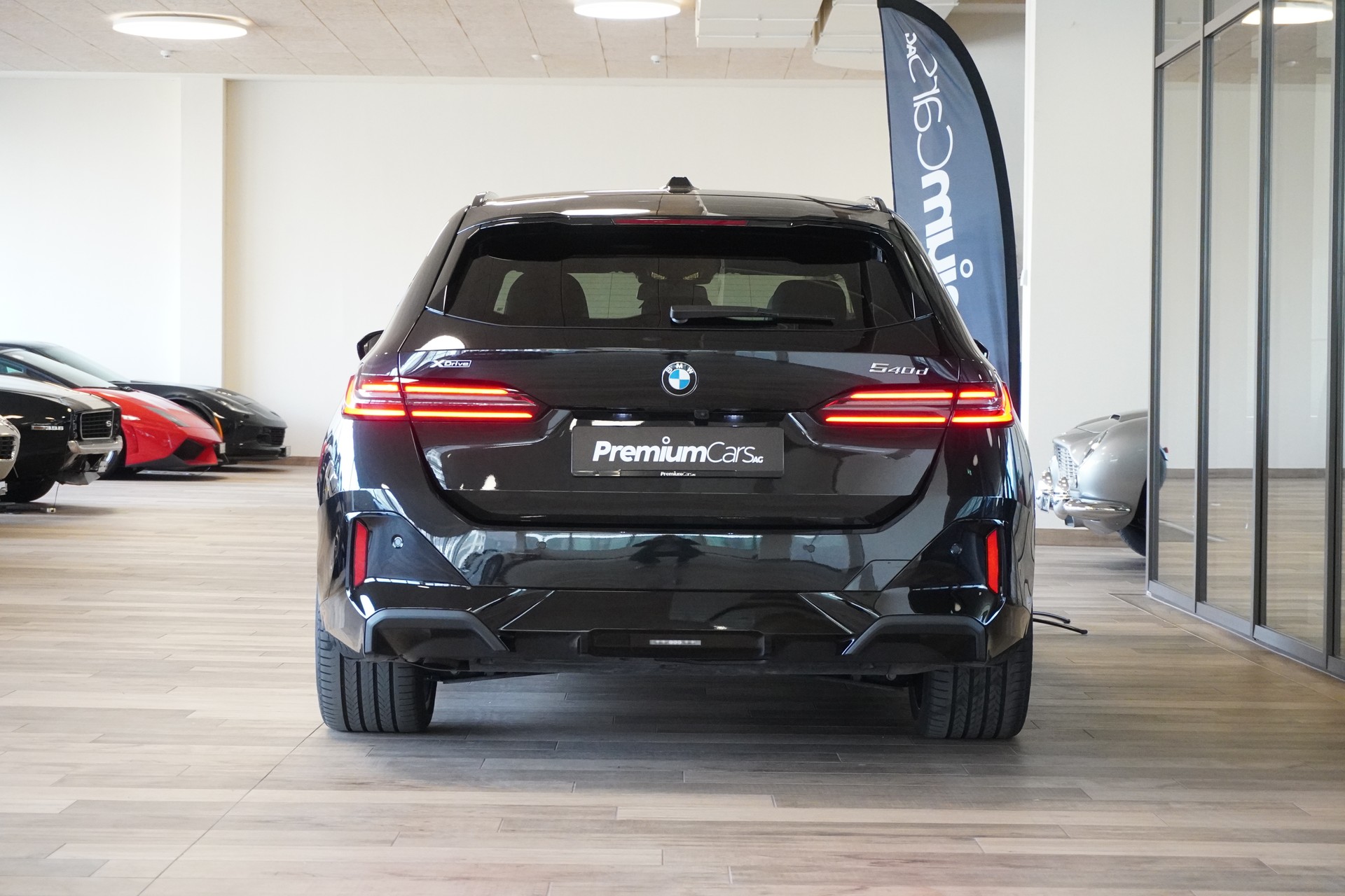 BMW 540d xDrive 48V Touring M Sport Pro Steptronic-image-4