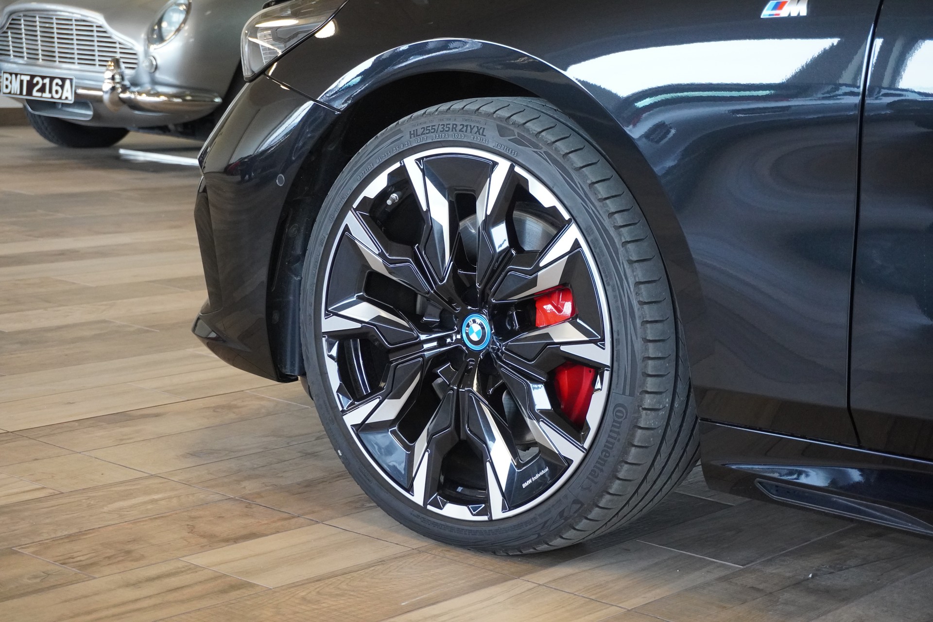 BMW 540d xDrive 48V Touring M Sport Pro Steptronic-image-13