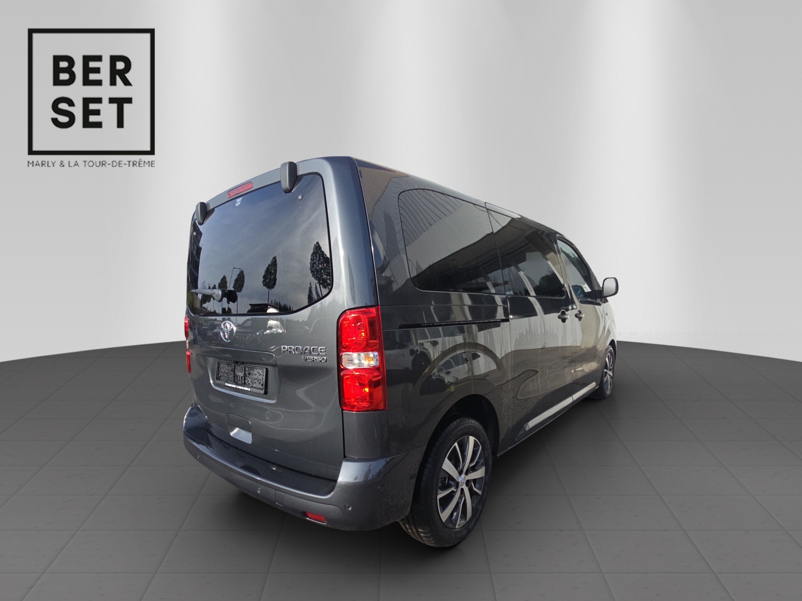 TOYOTA PROACE Verso L1 2.2 D Trend-image-4