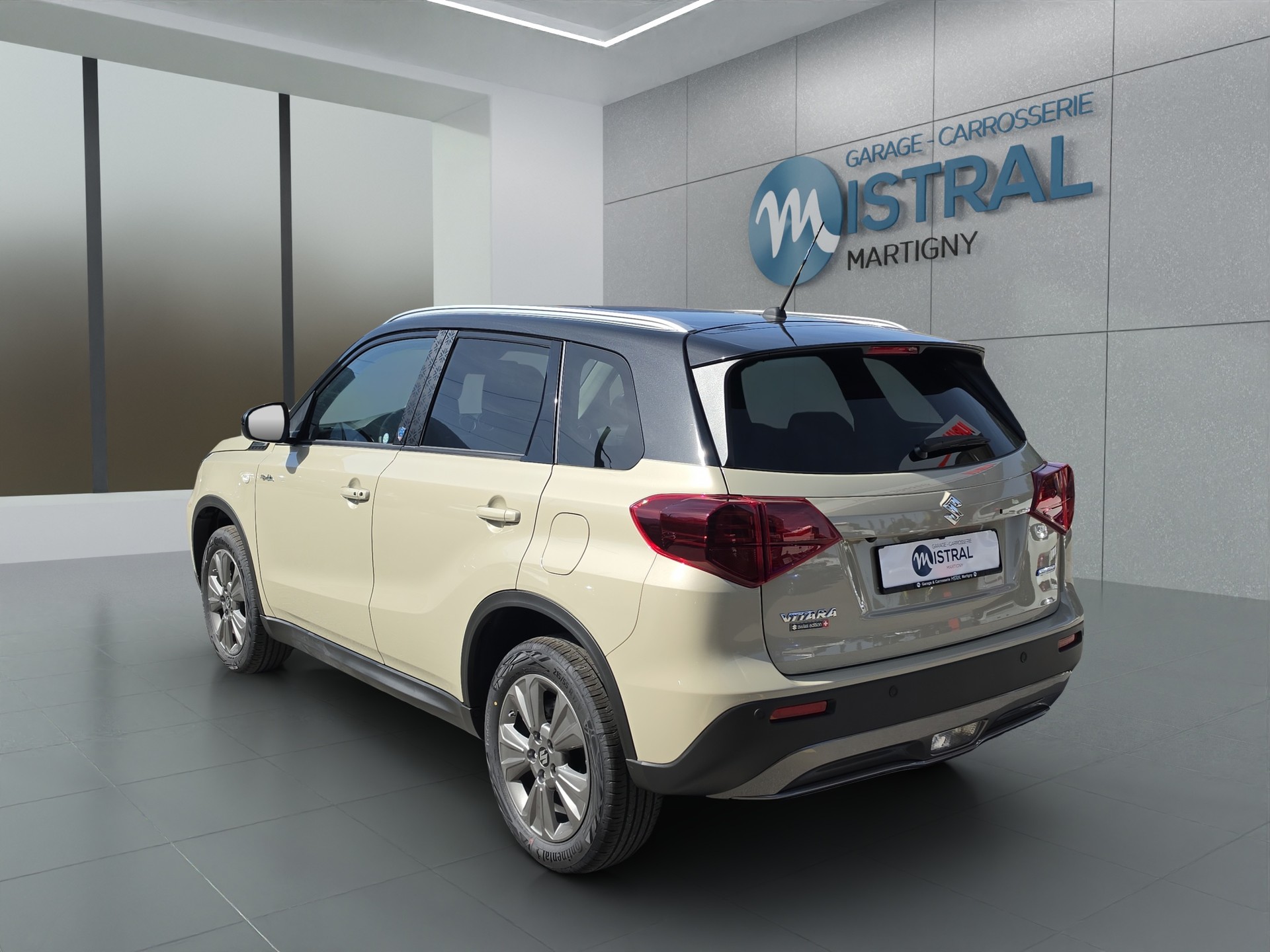 SUZUKI Vitara 1.4 T Piz Sulai Hybrid 4x4-image-1