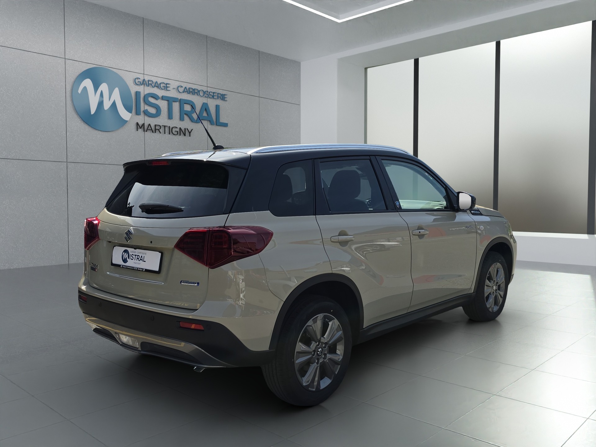 SUZUKI Vitara 1.4 T Piz Sulai Hybrid 4x4-image-3