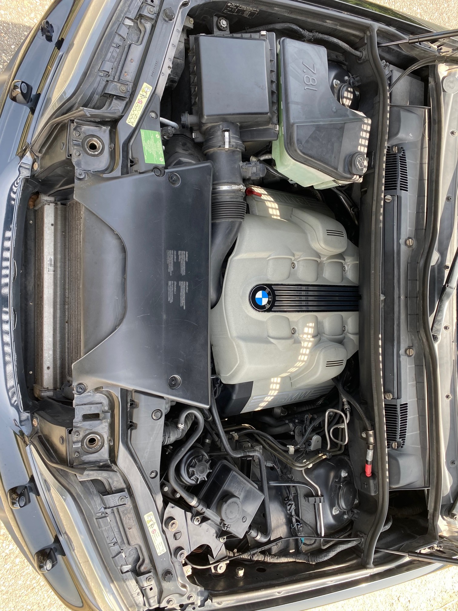 BMW 4.4i-image-1