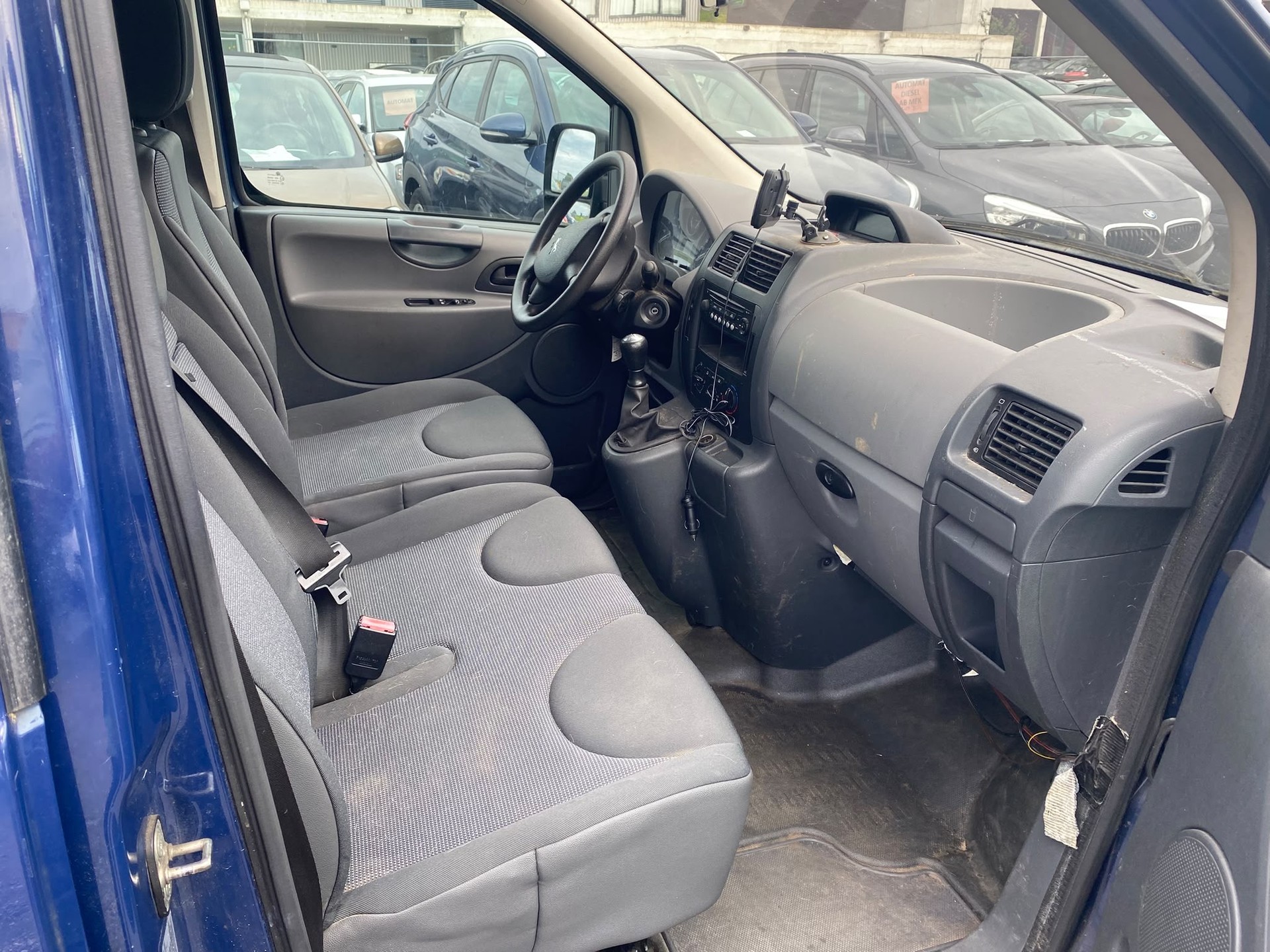 PEUGEOT Expert Tepee 2.0i 16V Premium L2-image-8