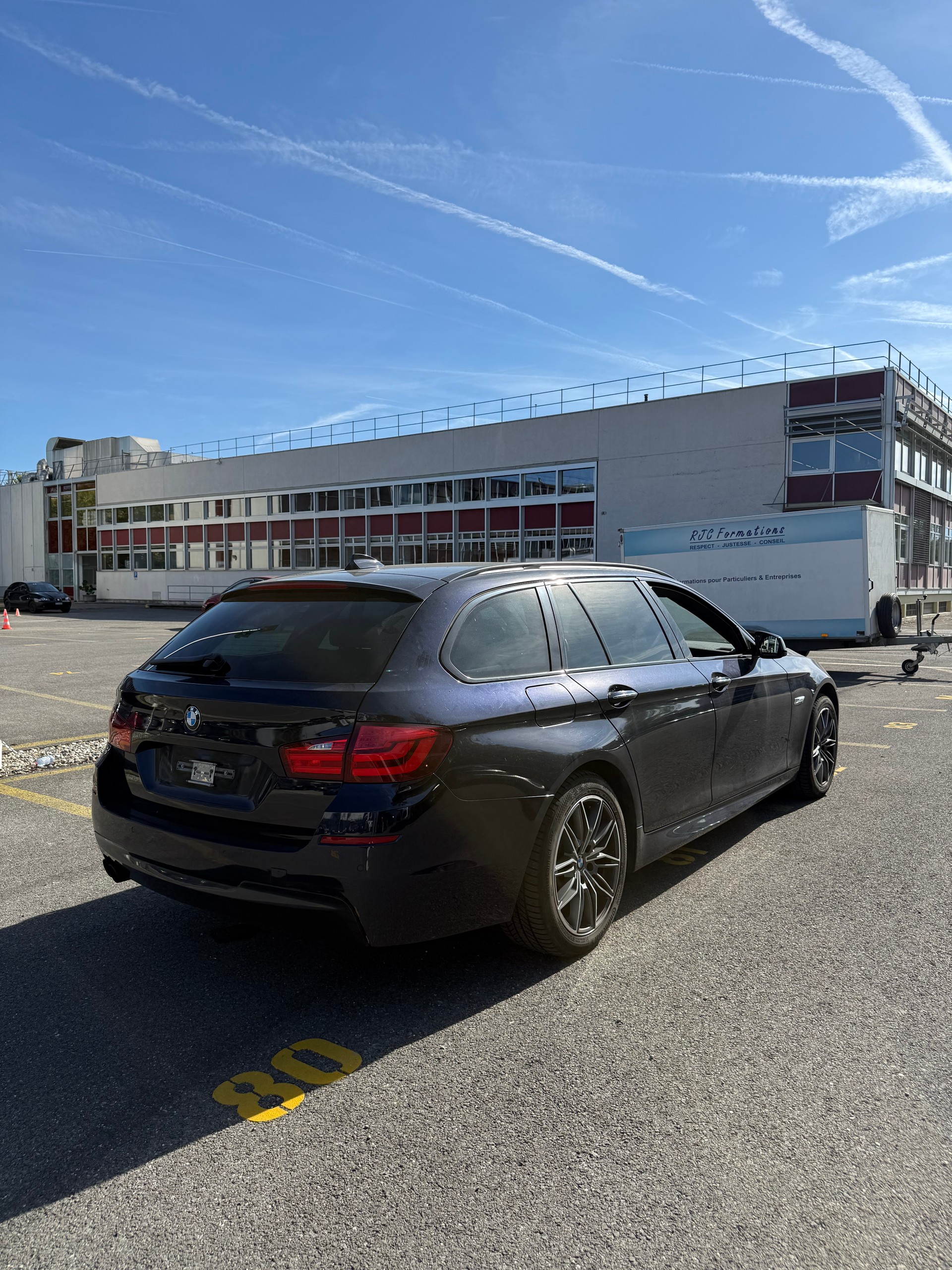 BMW 528i xDrive Touring Steptronic-image-3