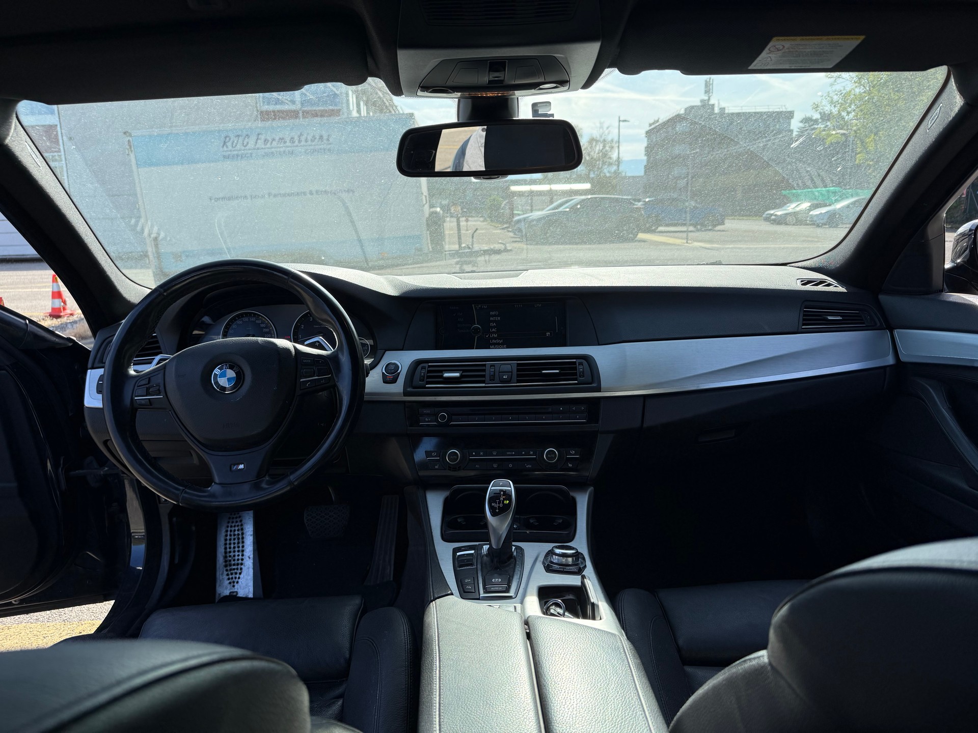 BMW 528i xDrive Touring Steptronic-image-7