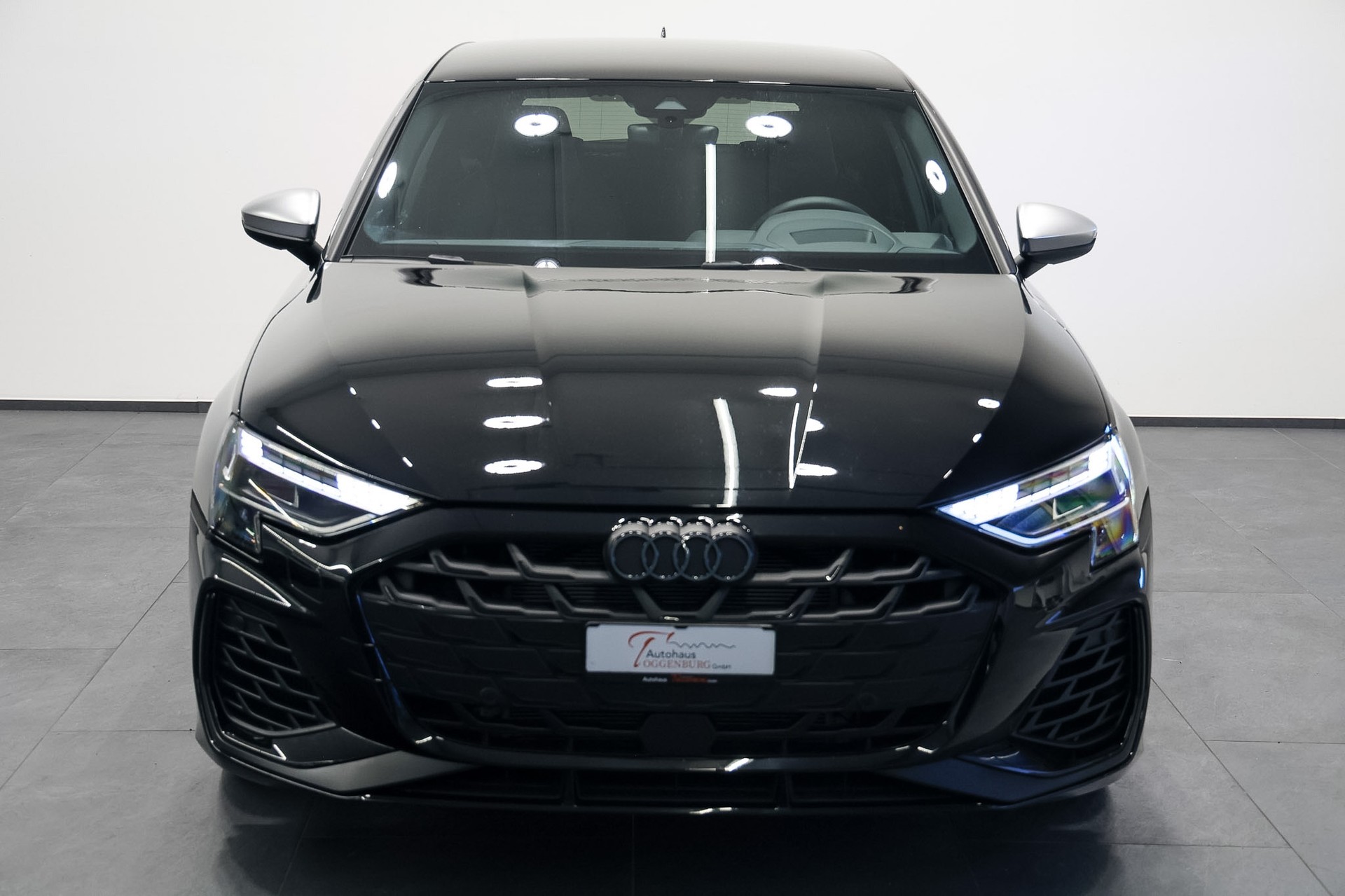 AUDI S3 Sportback TFSI quattro S-tronic *Akrapovic*Audi Werksgarantie bis 07.2027*-image-4