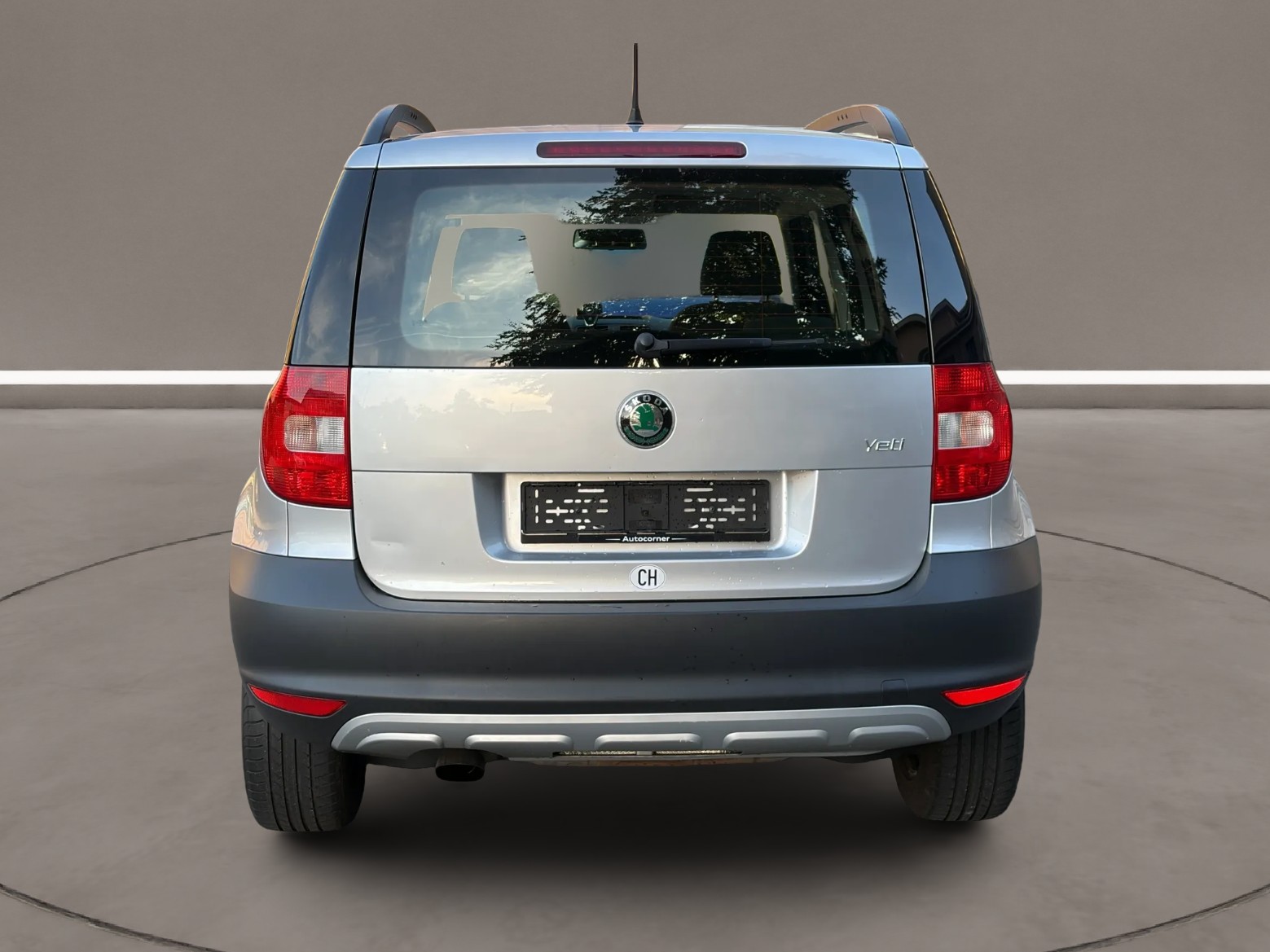 SKODA Yeti 1.2 TSI Ambition DSG Frisch Ab MFK&Service-image-3
