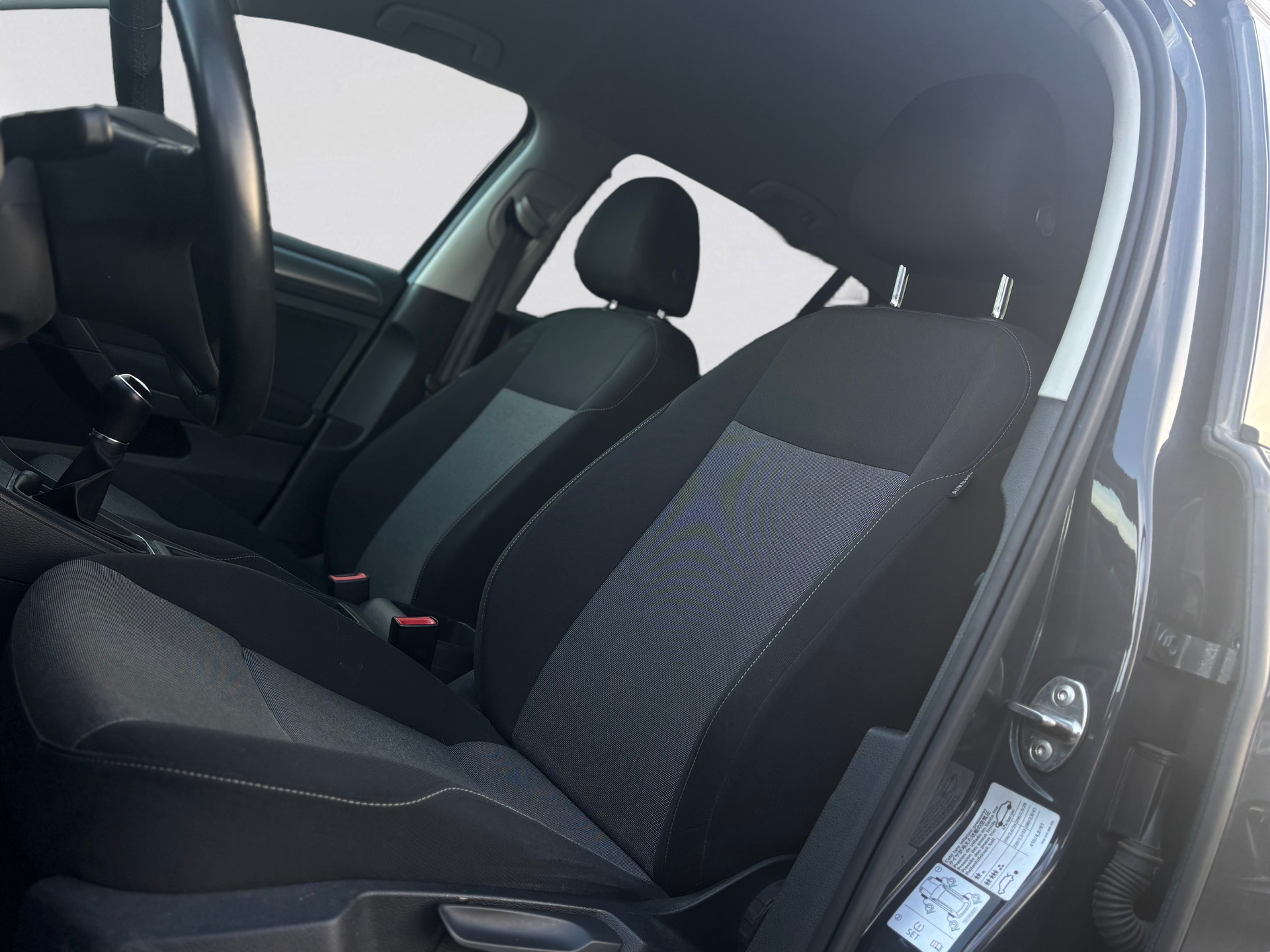 VW Golf 1.2 TSI Trendline-image-8