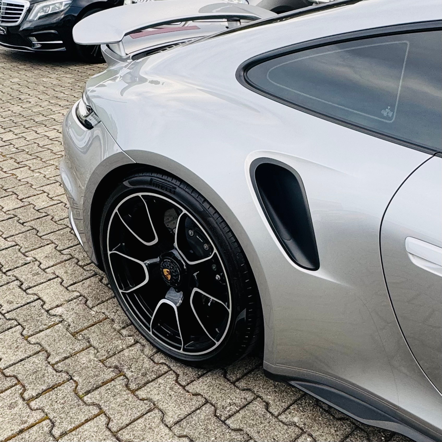 PORSCHE 911 Turbo S PDK-image-8