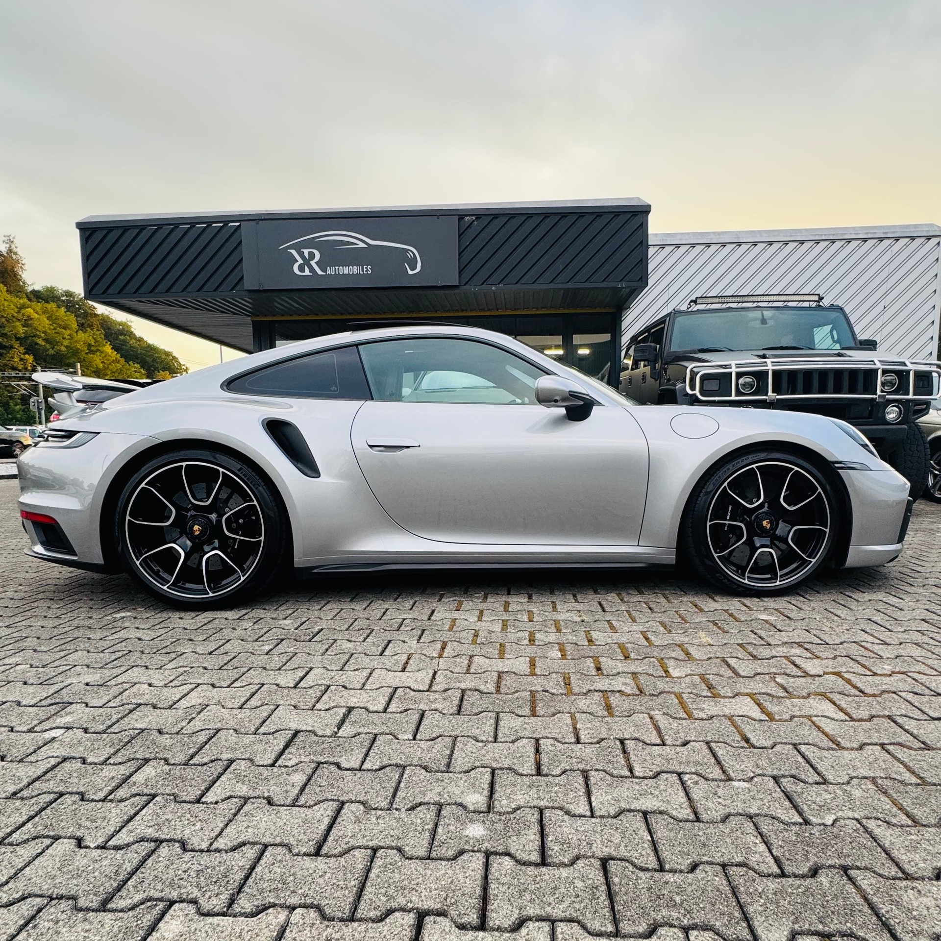PORSCHE 911 Turbo S PDK-image-1