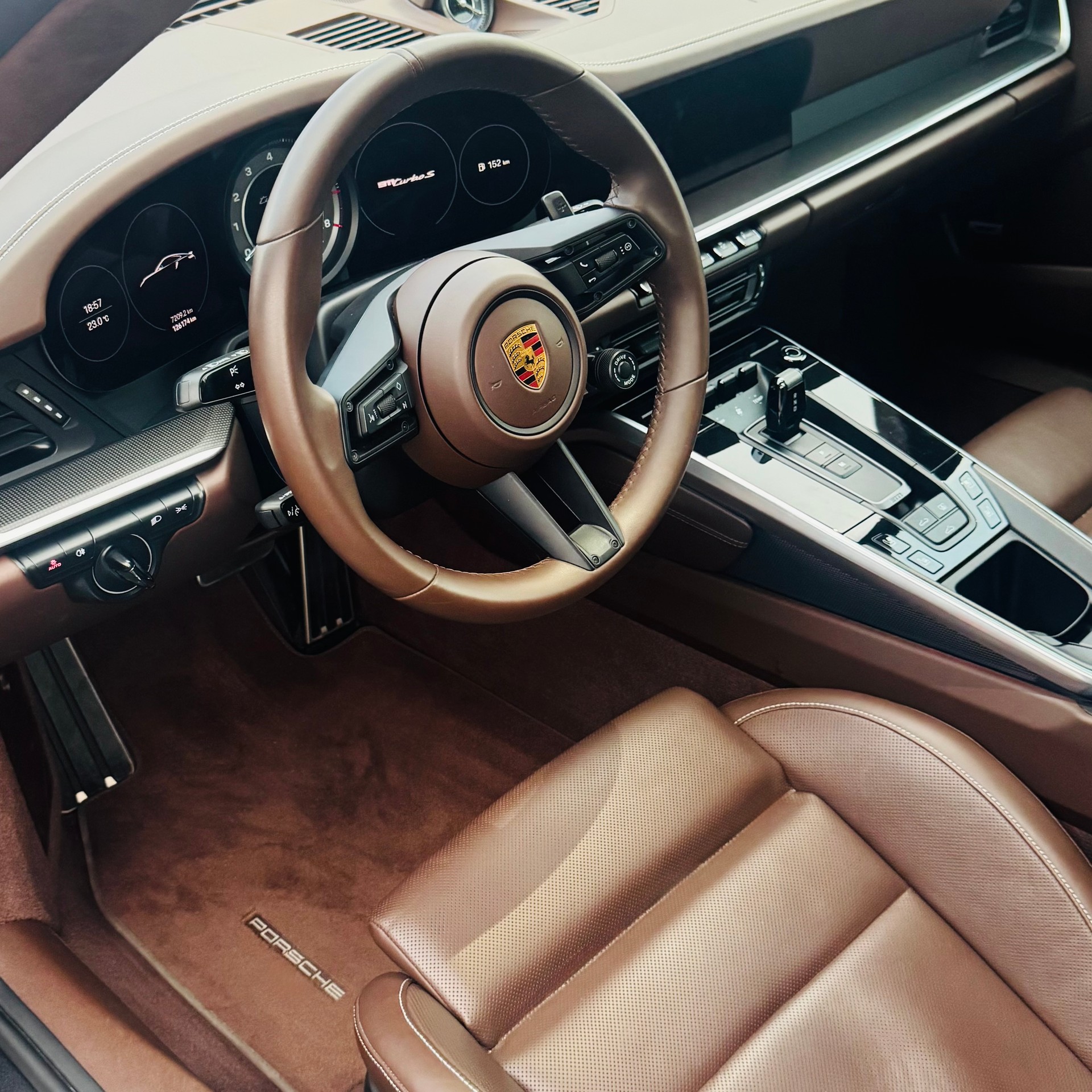PORSCHE 911 Turbo S PDK-image-11
