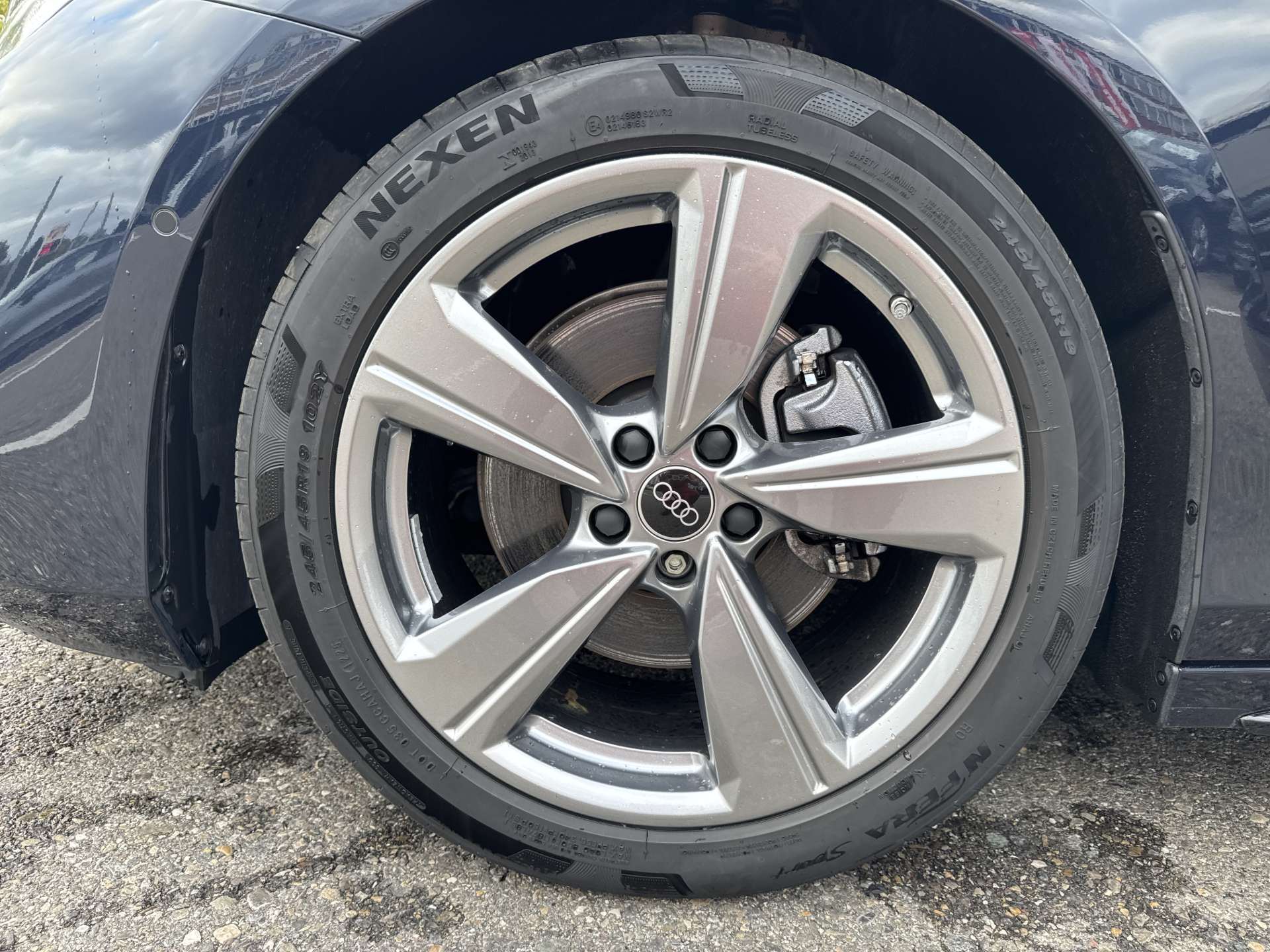 AUDI A6 Avant TDi S-Line 204PS S-Tronic Automat-image-8