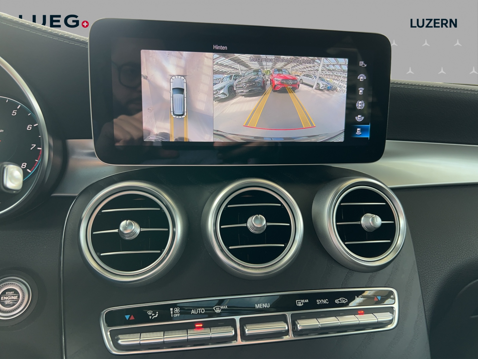 MERCEDES-BENZ GLC 200 AMG Line 4Matic 9G-Tronic-image-11