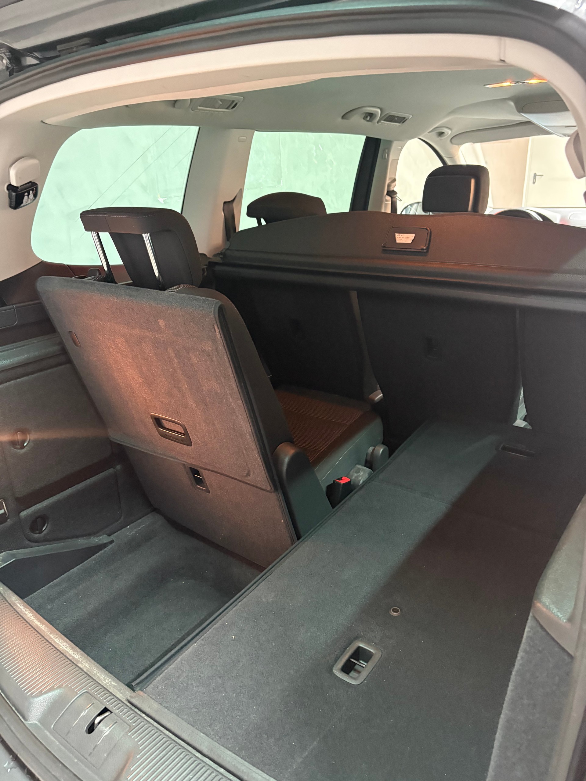 VW Sharan 2.0 TDI BMT Comfortline DSG-image-10