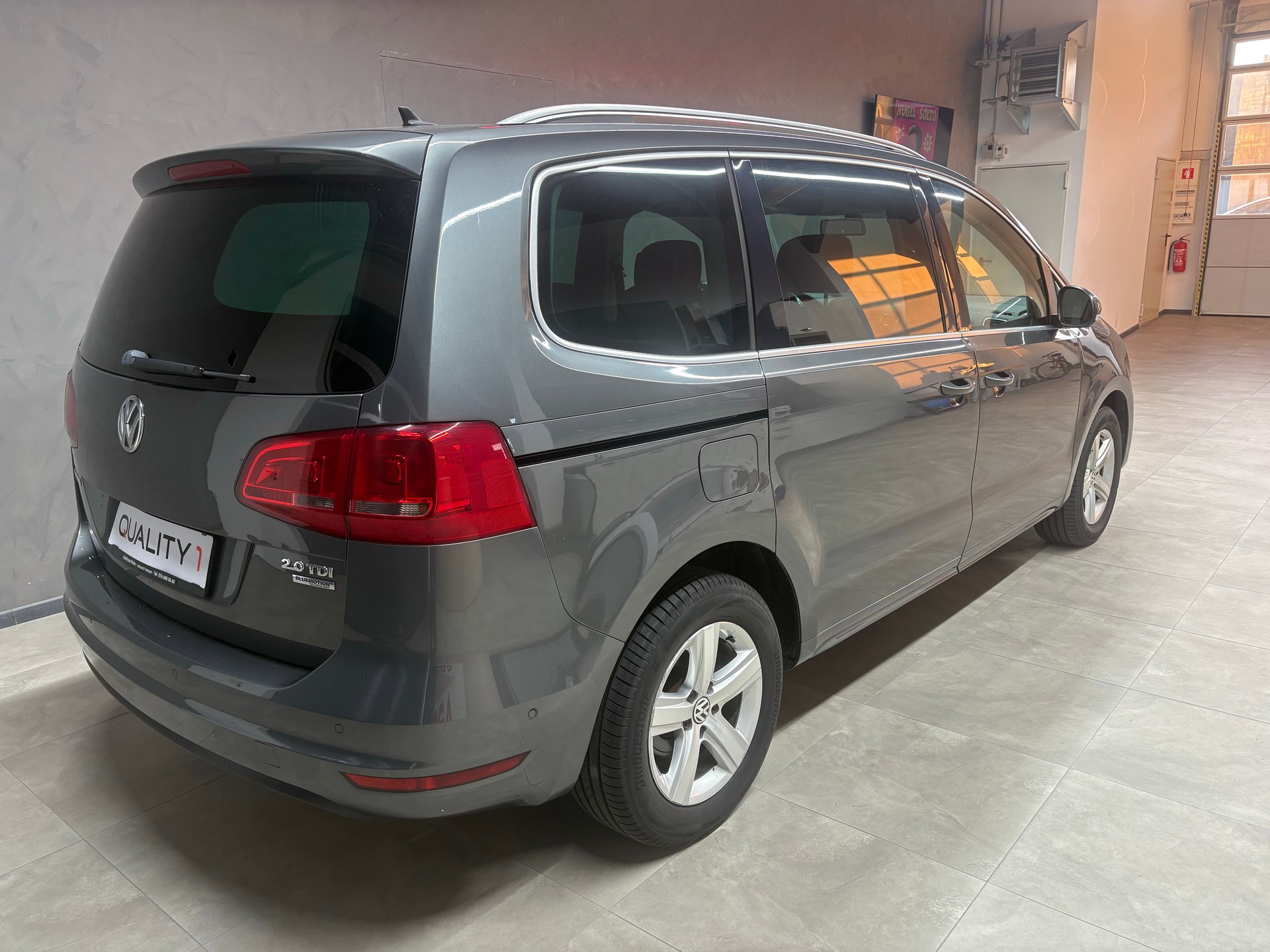 VW Sharan 2.0 TDI BMT Comfortline DSG-image-4
