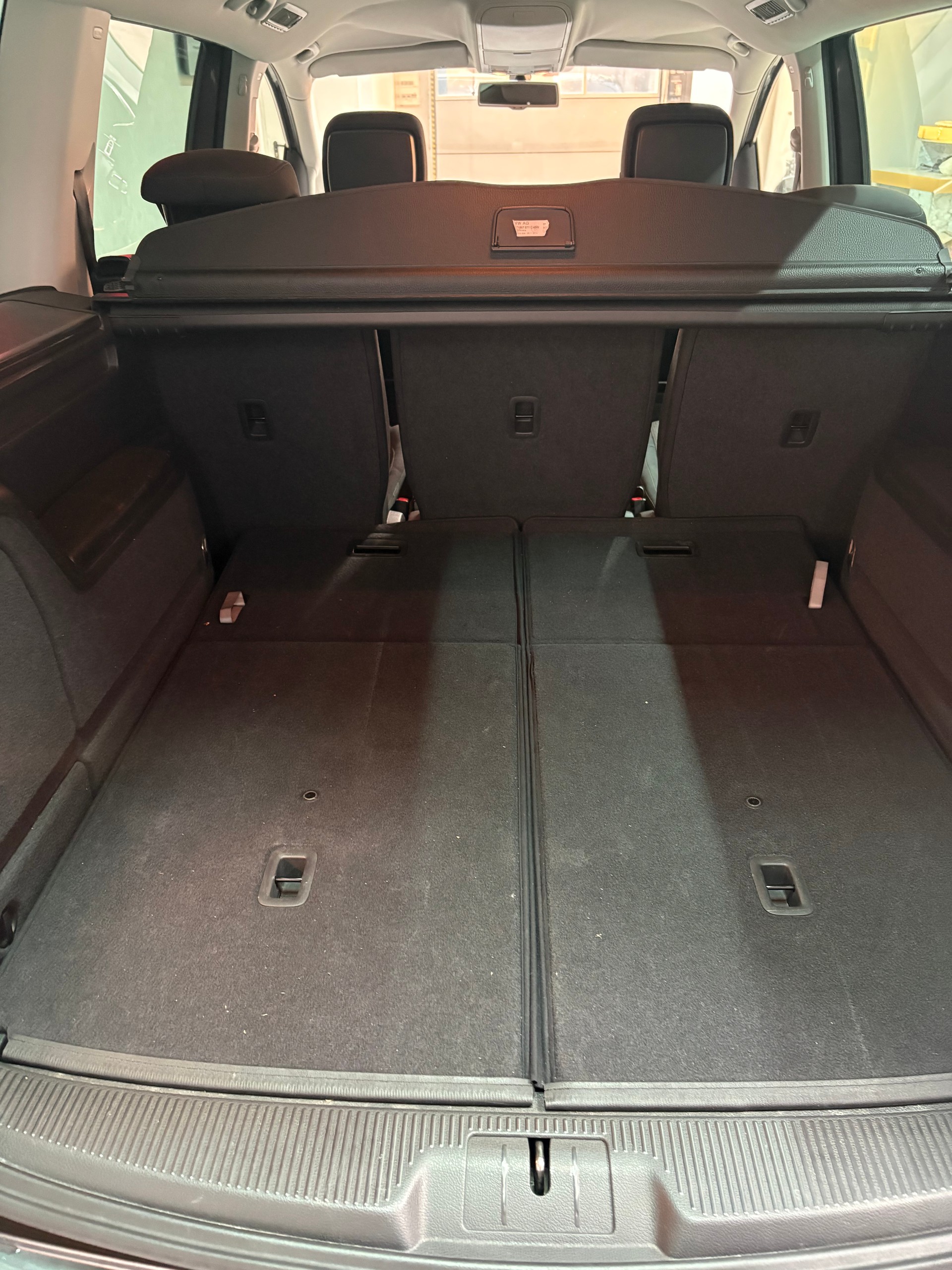 VW Sharan 2.0 TDI BMT Comfortline DSG-image-11