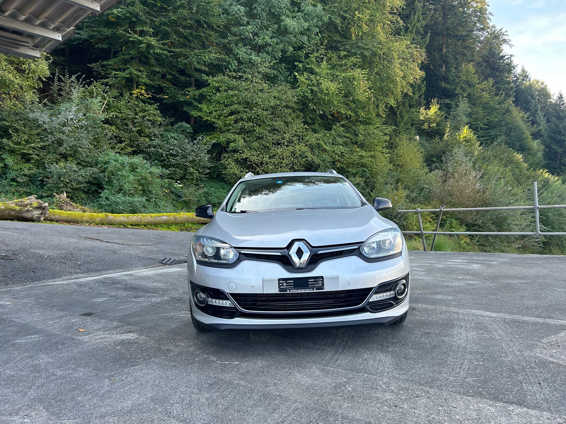 RENAULT Mégane Grandtour 1.5 dCi Bose-image-0