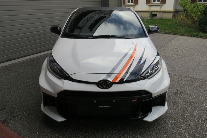 TOYOTA Yaris 1.6 GR Sport A-image-1