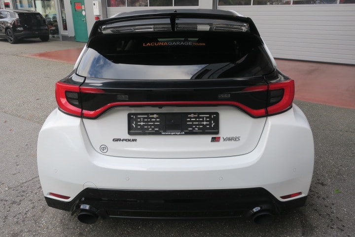 TOYOTA Yaris 1.6 GR Sport A-image-5