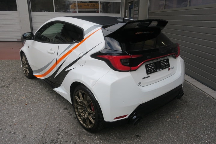 TOYOTA Yaris 1.6 GR Sport A-image-4