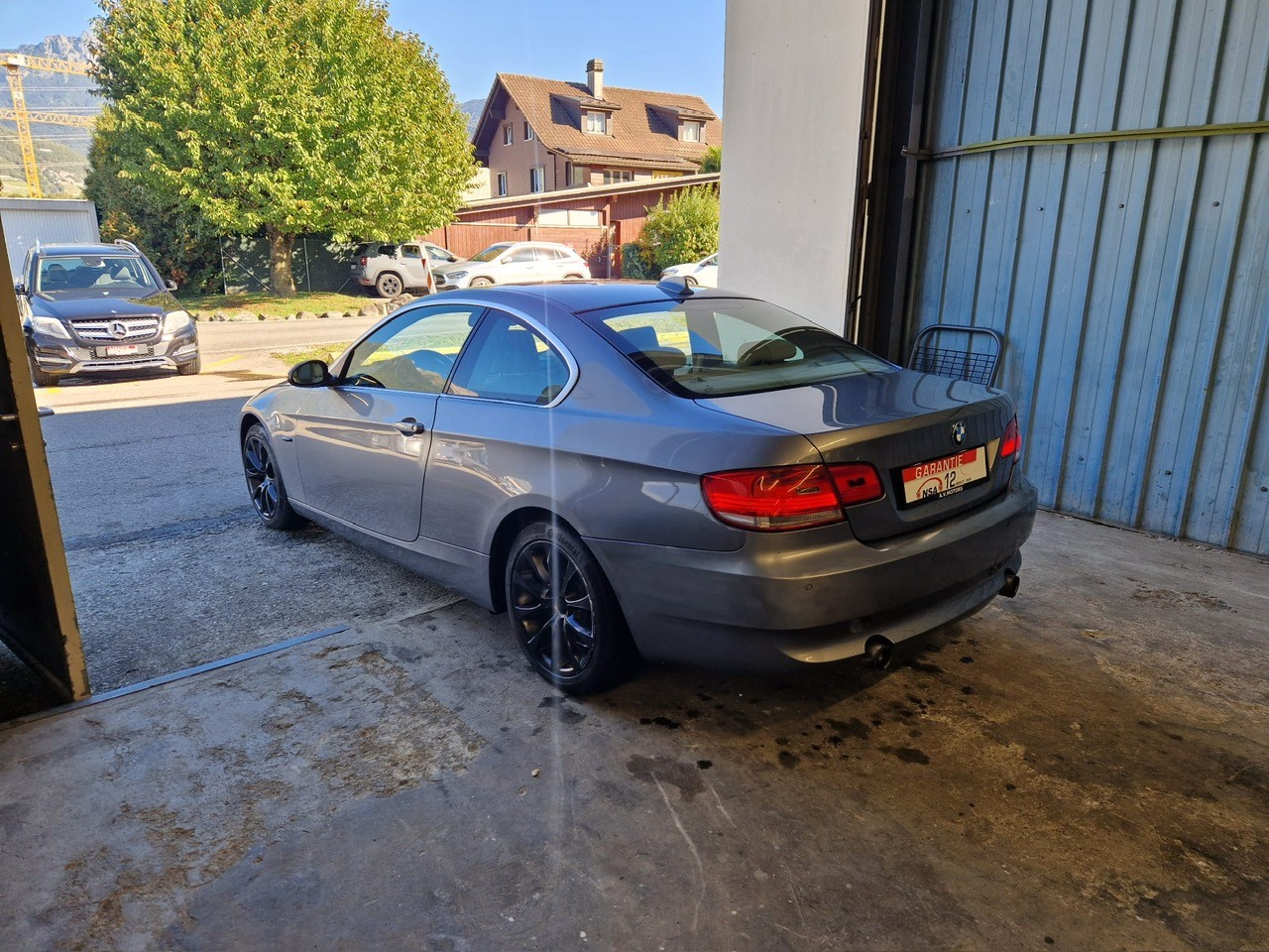 BMW 335i xDrive Coupé Steptronic-showroom-element-3