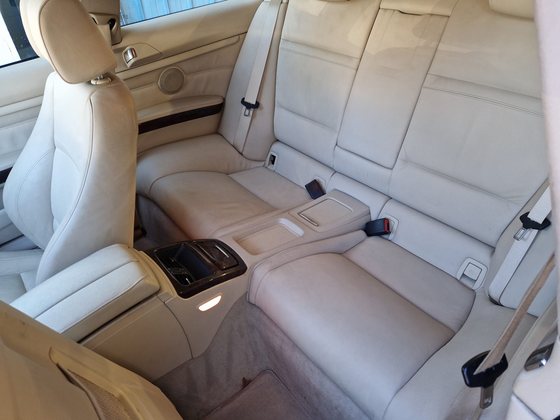 BMW 335i xDrive Coupé Steptronic-image-9